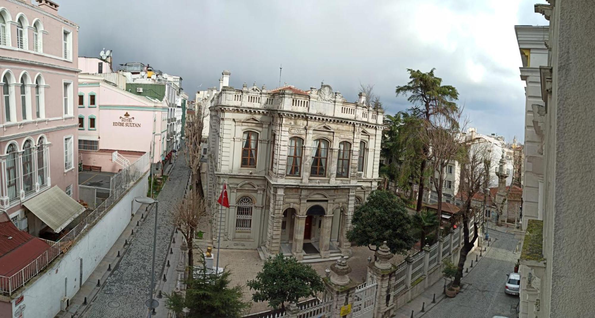 Aldem Hotel Istanbul Exterior photo
